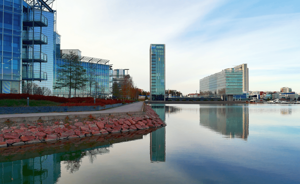 Οι Πόλεις του Μέλλοντος δεν Χτίζονται από Δημάρχους, αλλά από Συμμαχίες