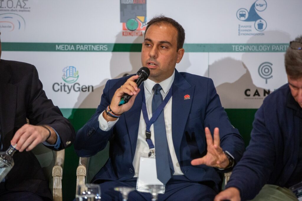 Σπύρος Καλός, HUAWEI Digital Power: “Οι μπαταρίες μπορούν να δώσουν λύσεις στο δίκτυο φόρτισης EVs” Kalos